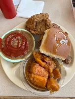 Fried Chicken Plate 2 Sides and a Roll